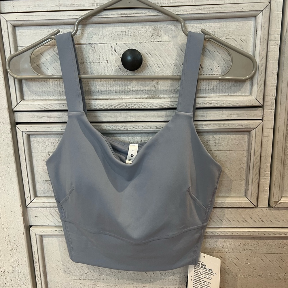 Lululemon Wunder Train Straight Strap Tank
